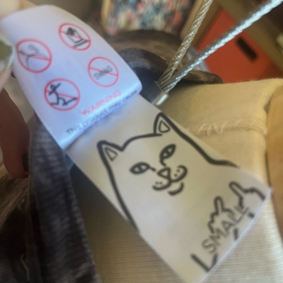 Ripndip cat middle finger tie dye tee grey size small - Picture 6 of 6